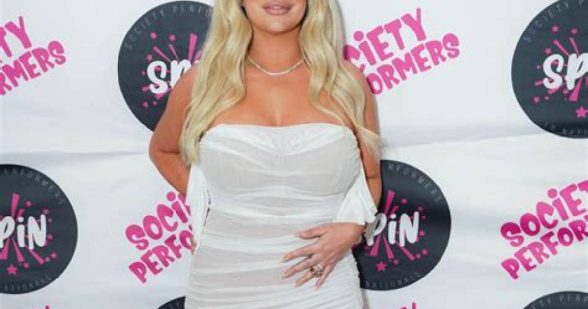Aubrey Oday a Singer Is Expecting Her First Child ·