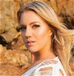 Candice Dare Biography, Age, Height, Family, Wiki & More |