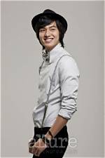 Capturing Moments: the Allure of Lee Min Ho Selfies