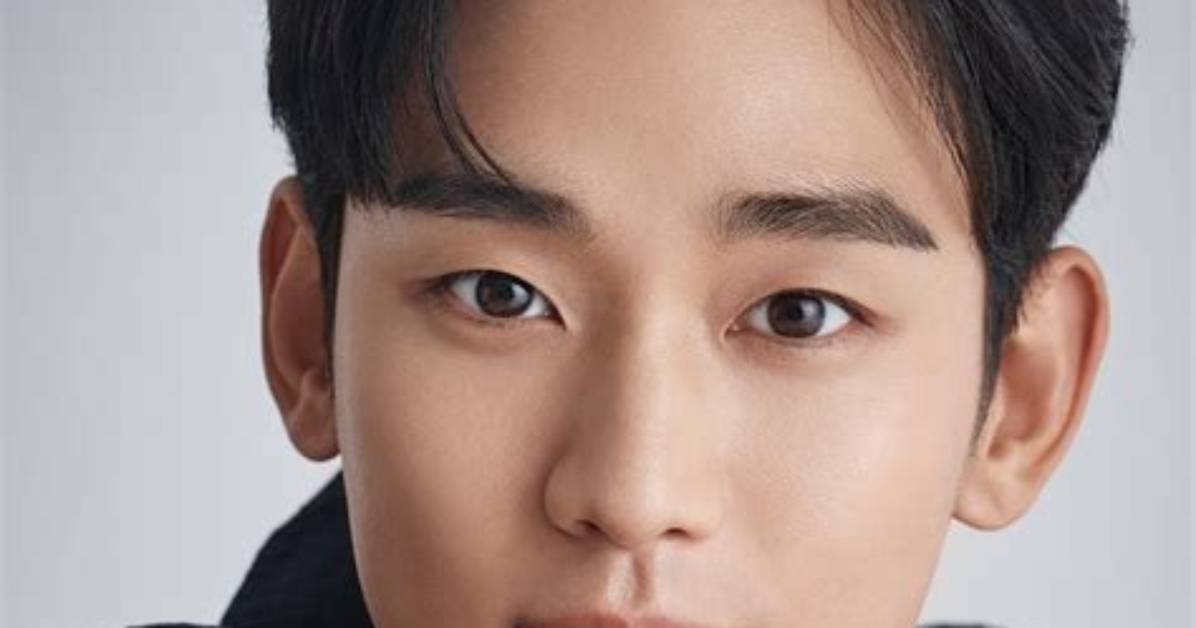 Discovering Kim Soo In's Age: a Dive into Her Life