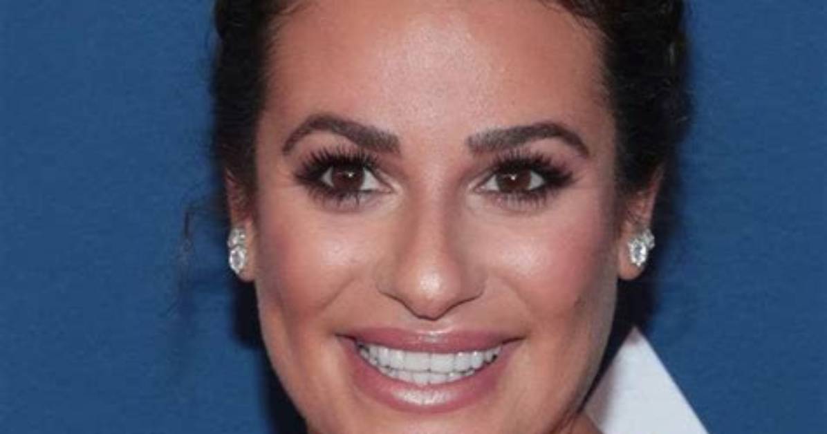 Does Lea Michele Have a Good Voice? Celebrity. Fm #1 Official Stars, Business & People Networ |