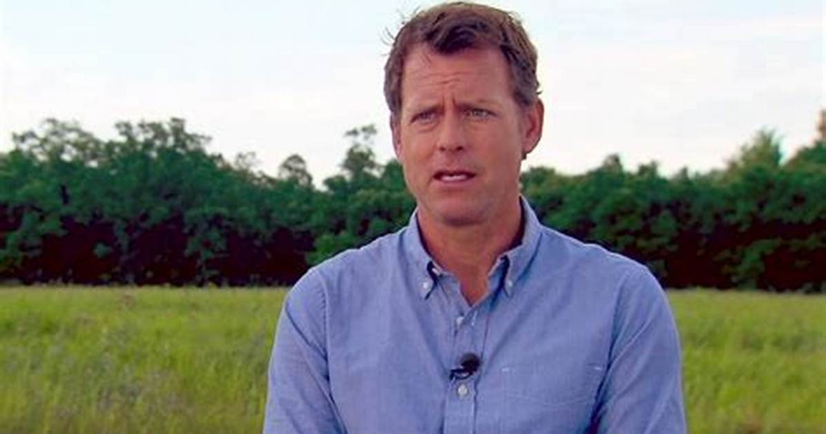 Exploring Greg Kinnear's Religious Beliefs and Family Values