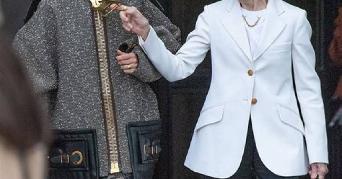 Exploring the Ex Partners of Holland Taylor: a Deep Dive
