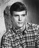 Exploring the Life and Career of Dullea Keir