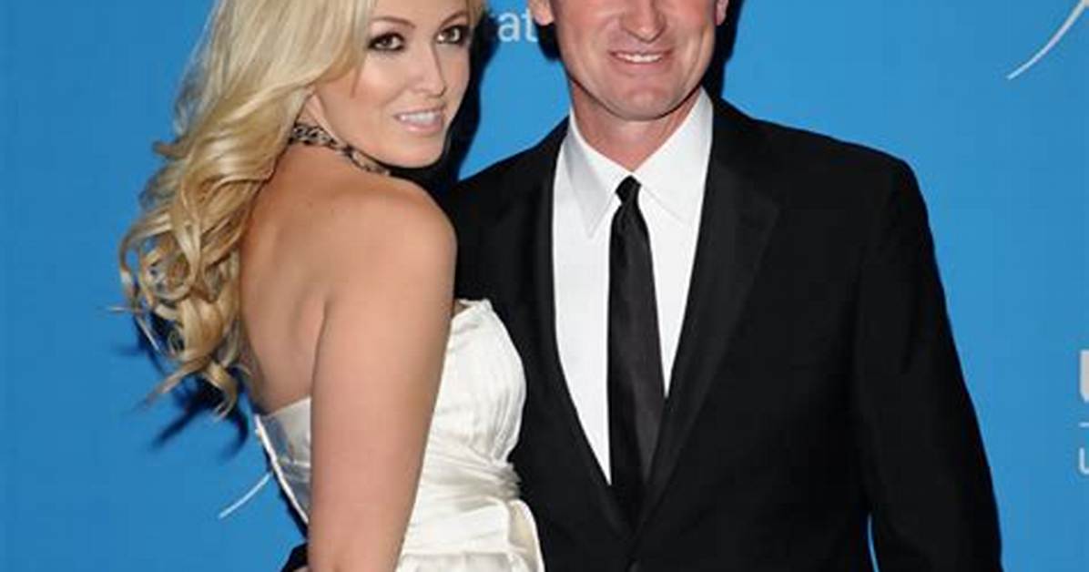 How Old Is Emma Gretzky?