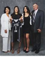 Kelsey Plum's Mother: the Woman Behind the Star