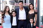 Mario Lopez Wife, Daughter, Family, Age, Net Worth, Height, Is He Gay?