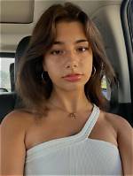 Mikayla Campinos: the Girl Behind the Pickles Account
