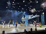 Reach for the Stars: Experience the Magic of New York and the Glamour of La