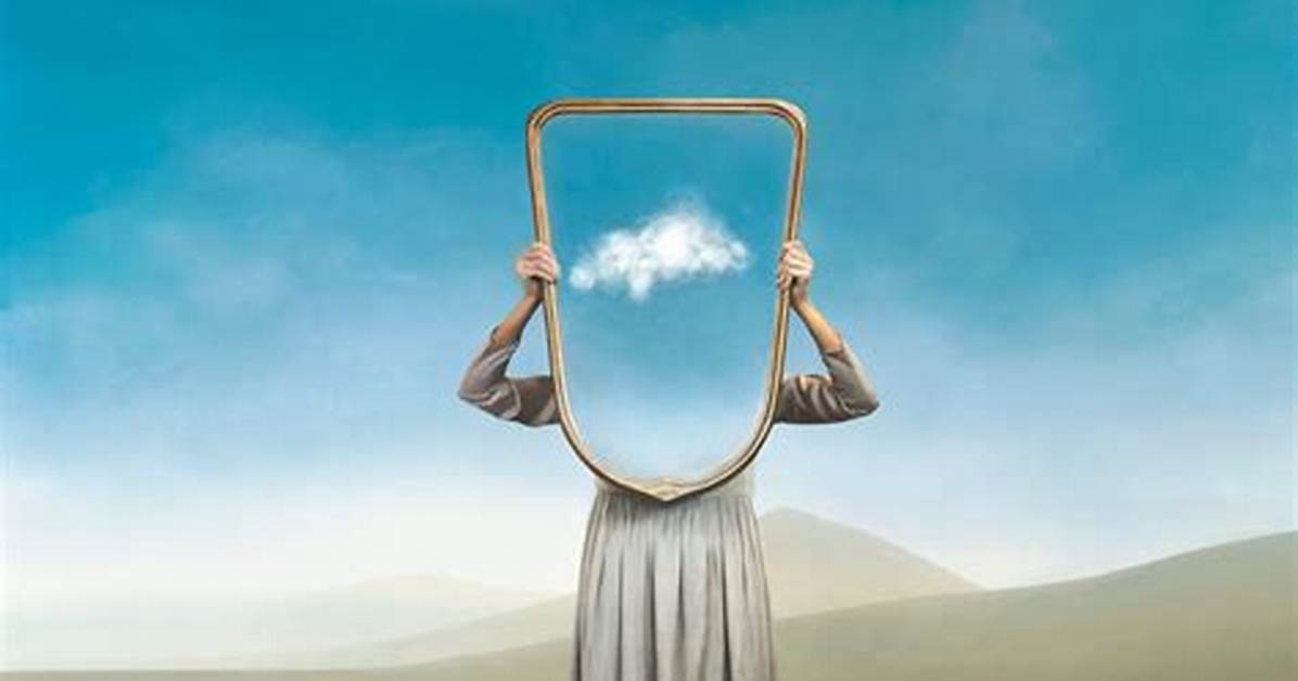 Reflecting Reality: the True Objects in the Mirror Meaning