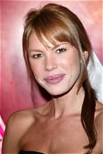 Remembering Nikki Cox: Her Legacy in the Entertainment Industry