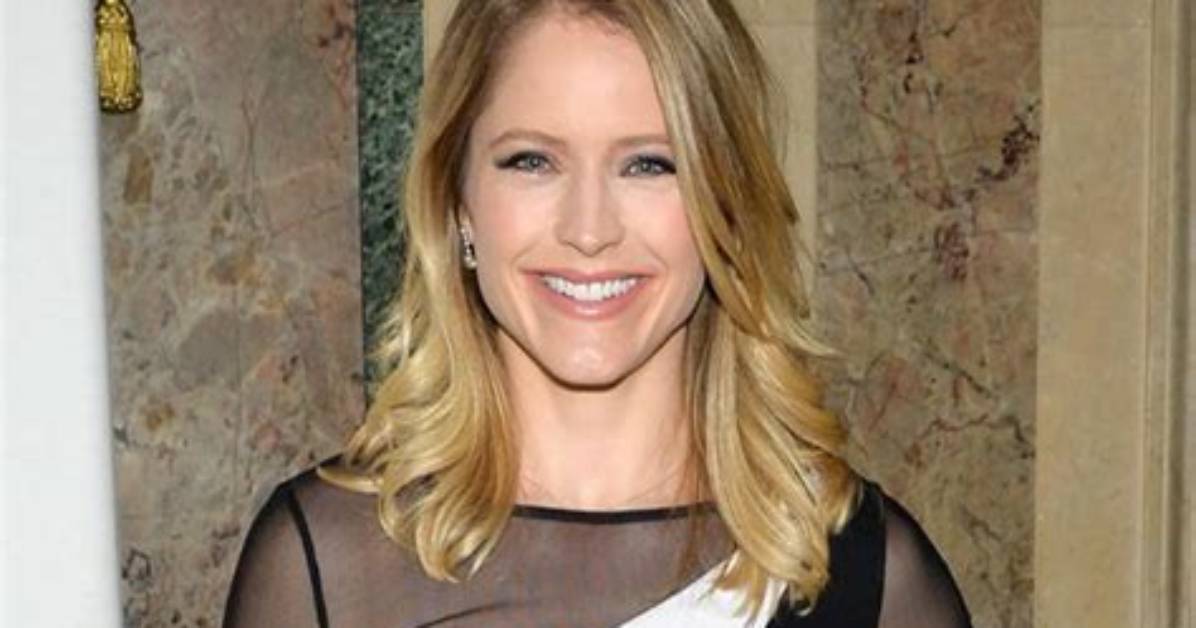 Sara Haines Height, Weight, Net Worth, Age, Birthday, Wikipedia, Who, Nationality, Biography ·
