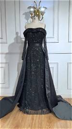 Shimmering Black Sparkles: Elevate Your Evening Look