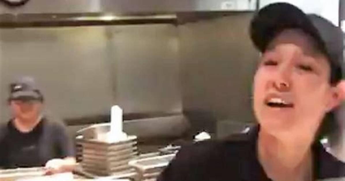 Shocking Incident: Chipotle Manager Fired for Dine and Dash