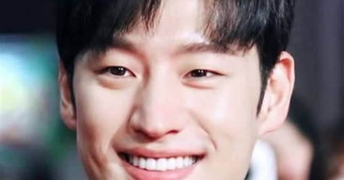 Unveiling the Mystery: Is Lee Je Hoon in a Relationship?
