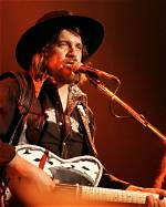Unveiling Waylon Jennings: Uncovering the Rebel's Journey
