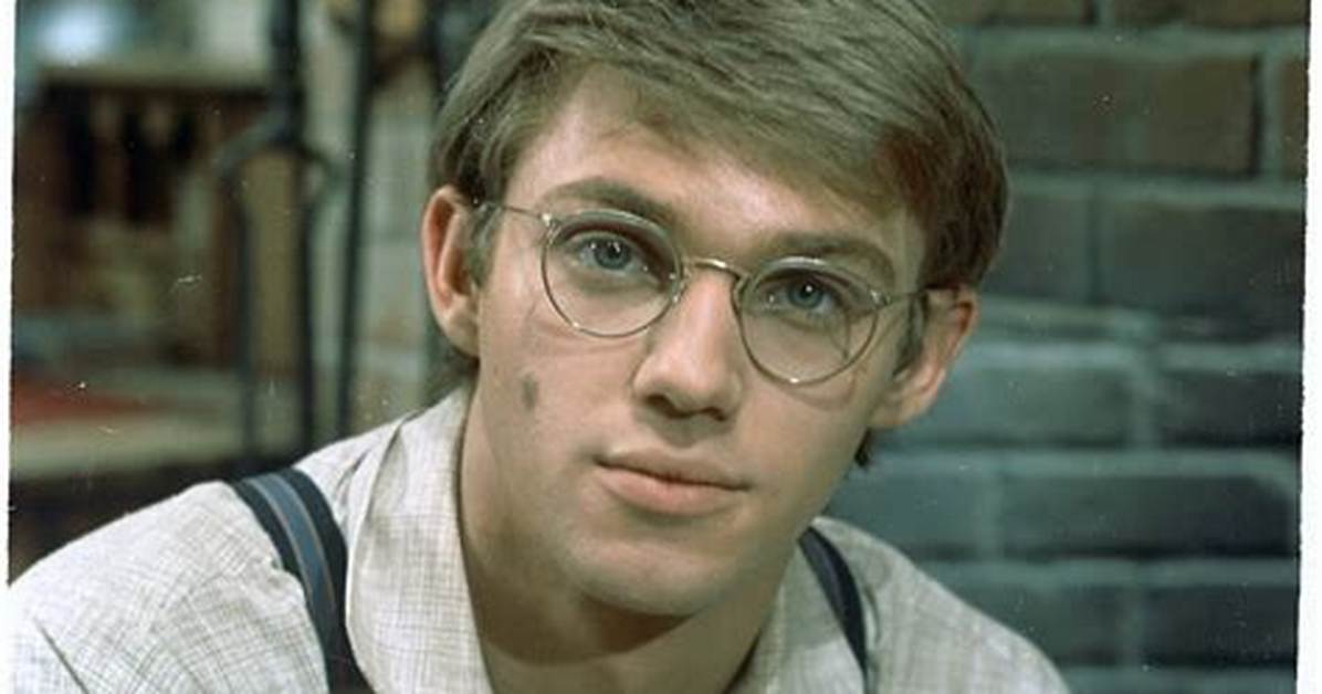 Why Did John Boy Leave the Waltons