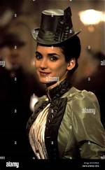 Winona Ryder's Age in Dracula: a Glimpse into the Timeless Beauty